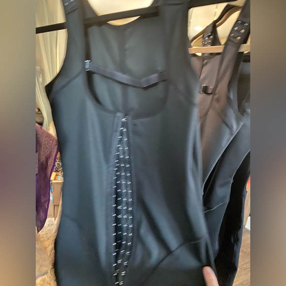 Compression garments - Picture 1 of 9